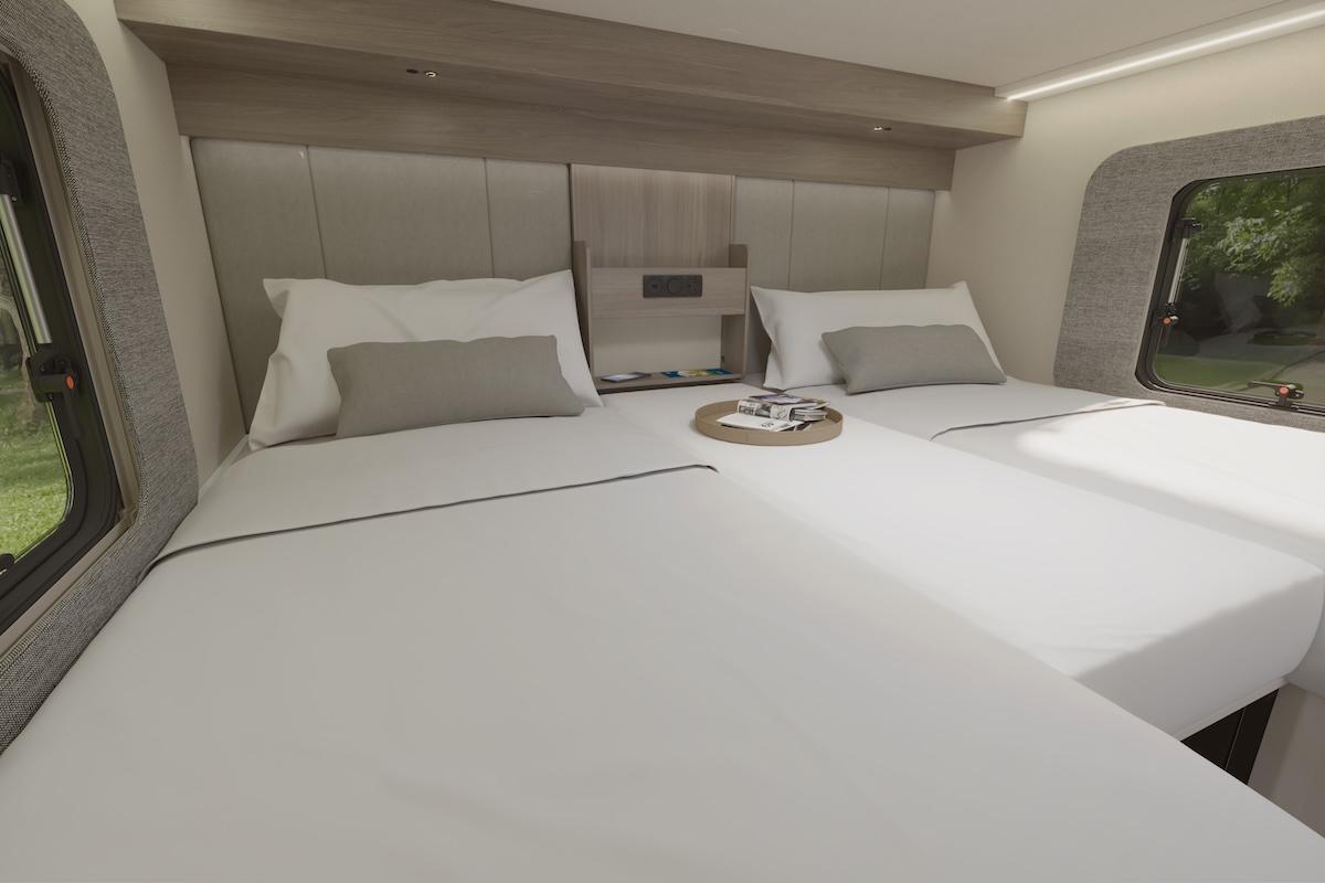 2027 Voyager 584 Bedroom SS 18 06 2026