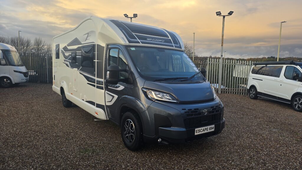 2025 Swift Escape 694 Auto