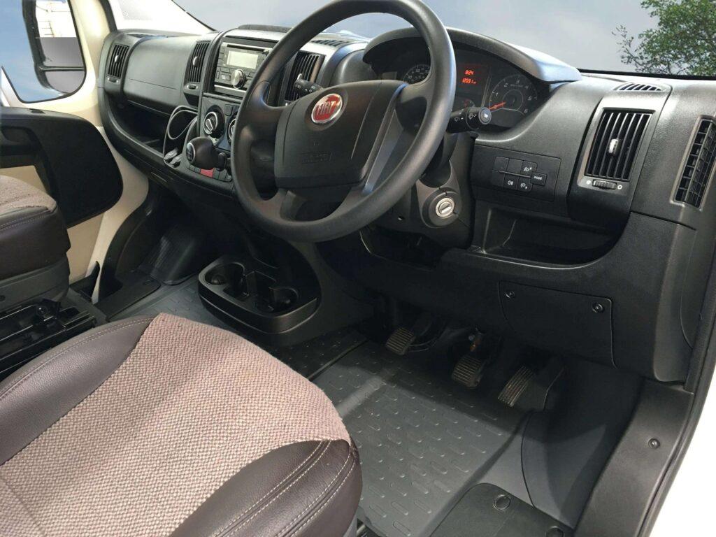 2 5 Interior 02655d35 71ce 4dc7 9ac7 795a6652628e