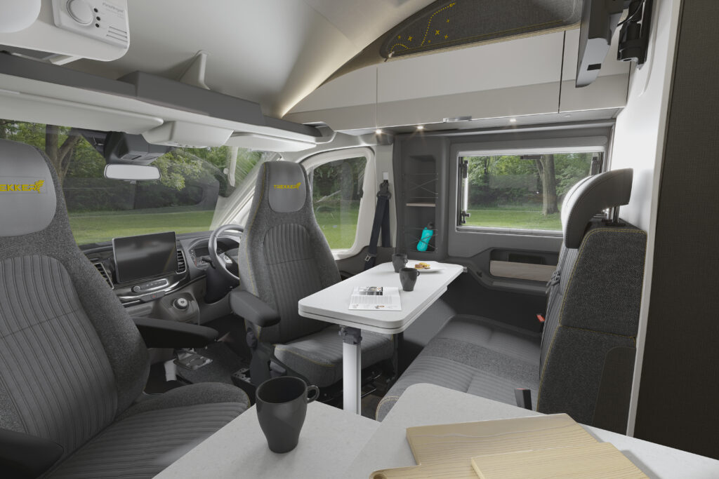 2026 Trekker S Lounge