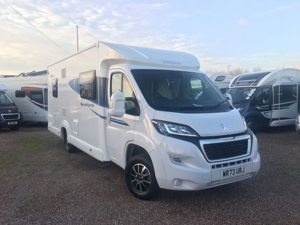 2023 Compass Avantgarde 150