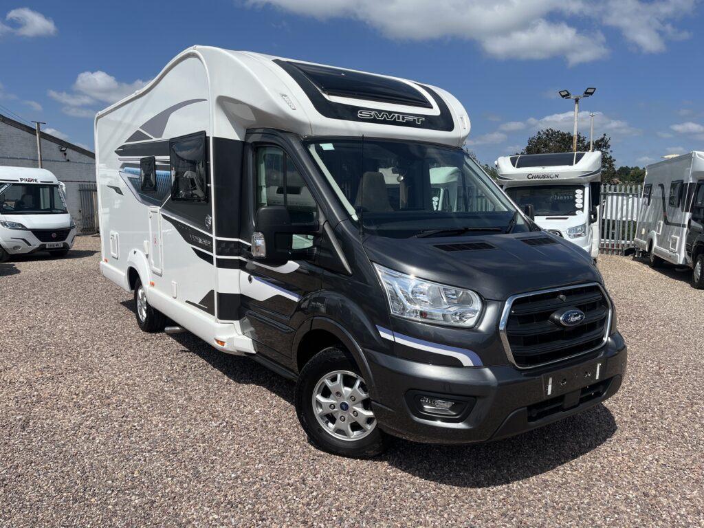 Swift Voyager 564