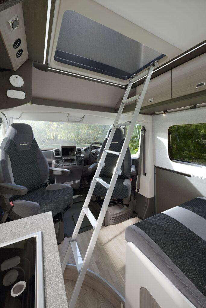swift merlin front lounge